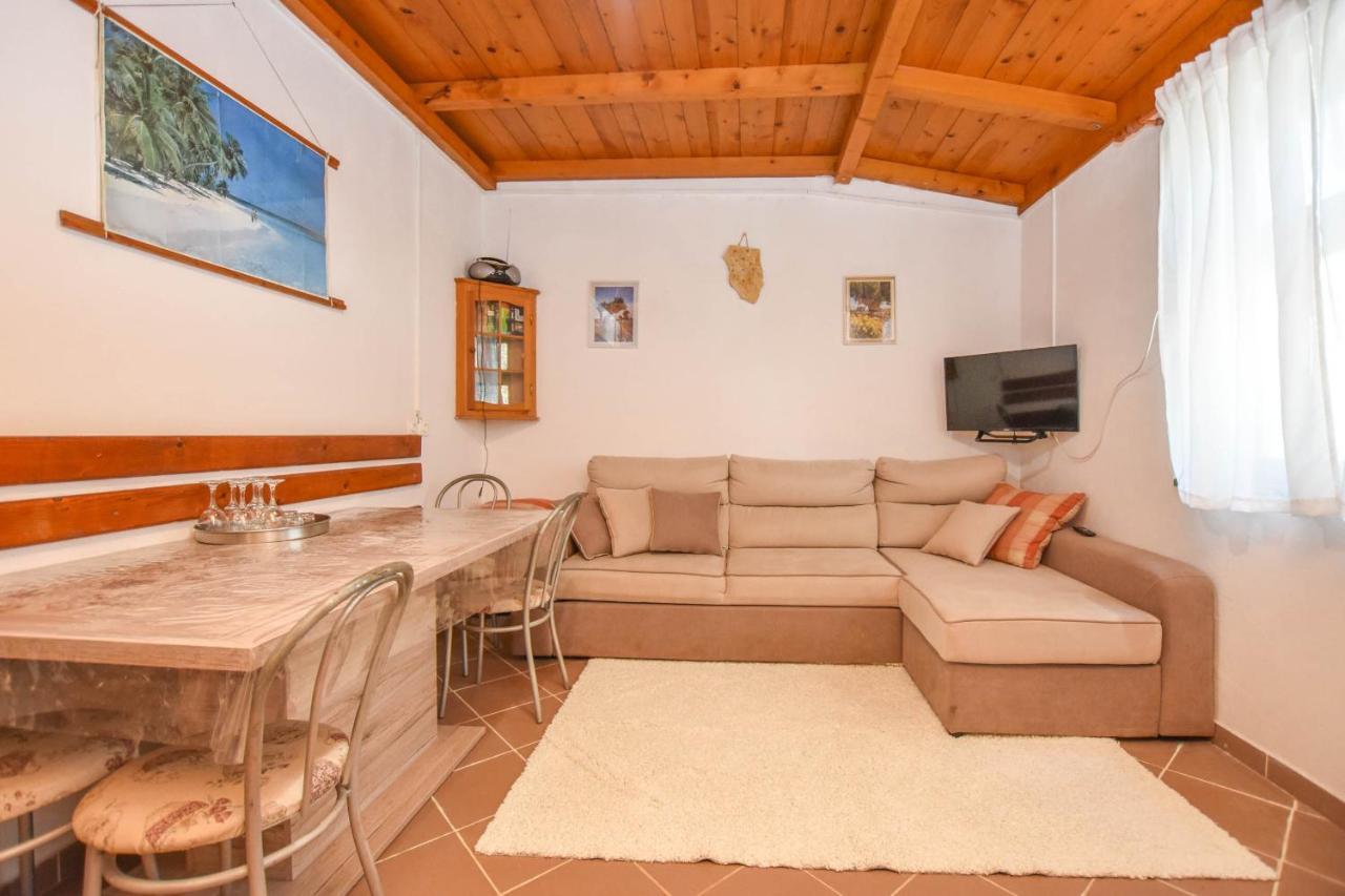 House Oliva Villa Tkon Exterior foto