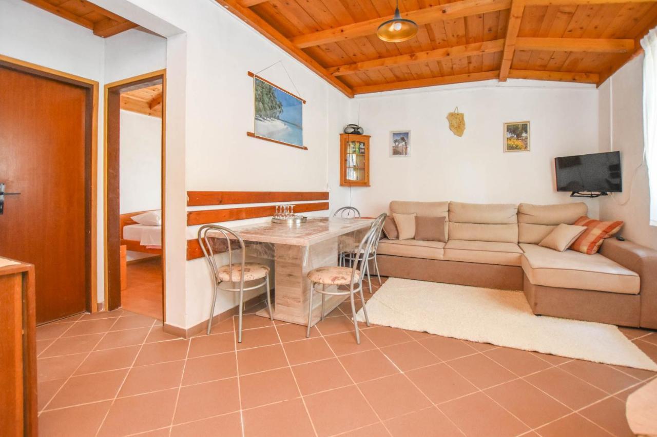 House Oliva Villa Tkon Exterior foto