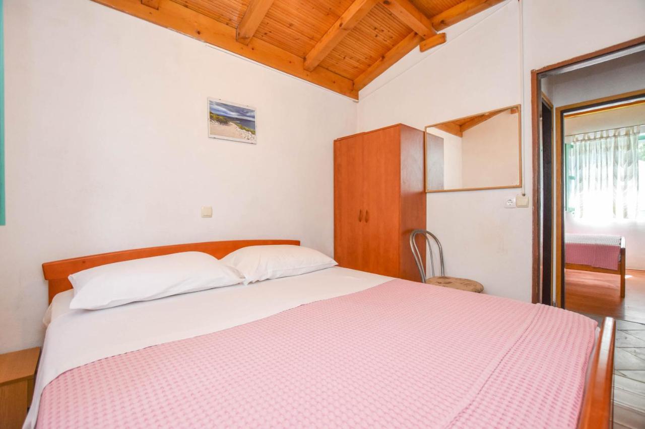 House Oliva Villa Tkon Exterior foto