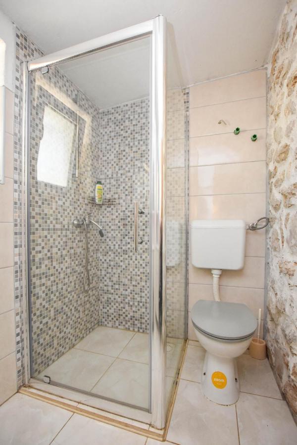 House Oliva Villa Tkon Exterior foto